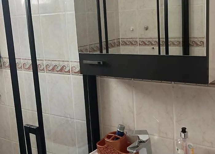 Huge Evleri 2 Appartement