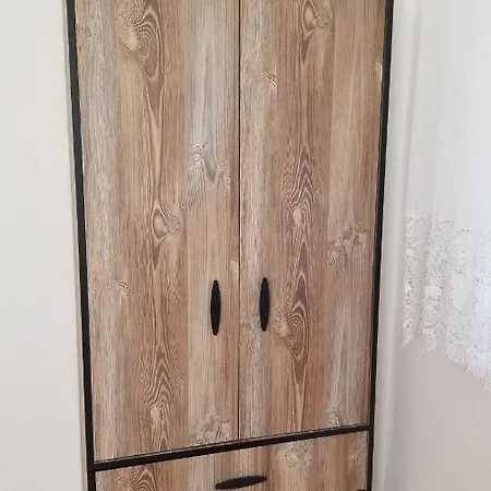 Huge Evleri 2 * מרמריס