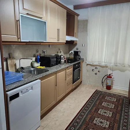 Huge Evleri 2 דירה